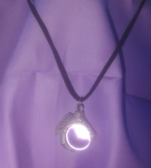 Dragon Claw Charm (Clear)